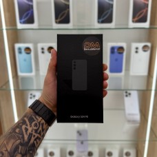 Samsung Galaxy S24 FE 8/256Gb Graphite